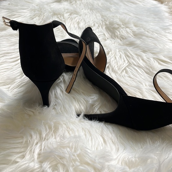Apt 9 black suede 3” heels, worn inside only once - Picture 3 of 5